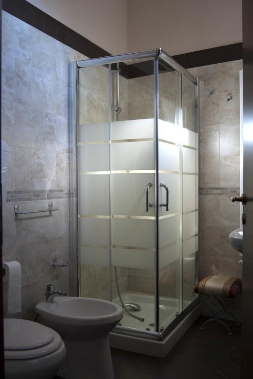 B&B Coste Del Salento San Pietro Vernotico الغرفة الصورة